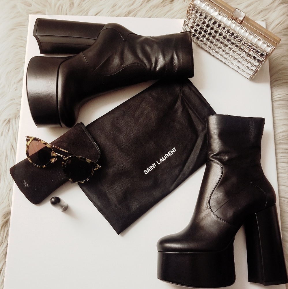 🎉HP🎉Saint Laurent Billy Leather  Ankle Boot - Picture 2 of 7